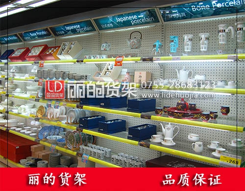 单面靠墙货架